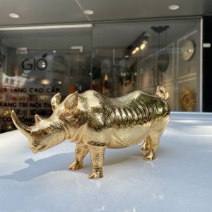 Tê giác mạ vàng