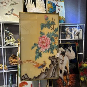 Tranh khảm chim trĩ tọa hoa mẫu đơn – TT04