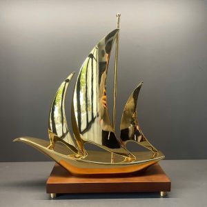 Thuyền Hoàng Phong 3 buồm mạ vàng